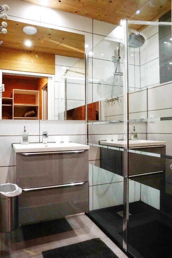סן-ז'אן-דה מוריאן Chalet Hotel La Tuviere Bike Inn מראה חיצוני תמונה